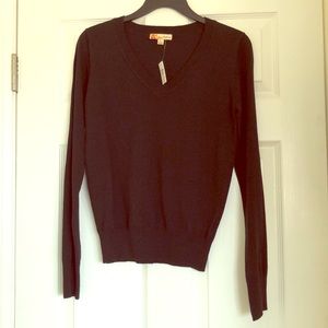 Active black V-neck sweater